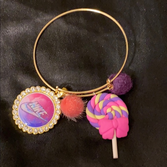 Jewelry charm bangle bracelets - Picture 2 of 3